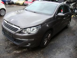 Autoverwertung Peugeot 308  2015/1