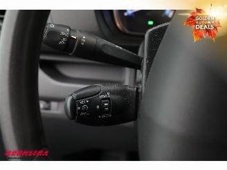 Peugeot e-Expert 50 kWh Kombi Aut. 9-zits PDC Airco Radio Bluetooth picture 18