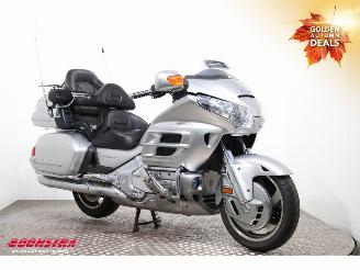 Honda GL 1800 Gold Wing Navi Radio Cruise SHZ Heizgriffe 54.718 km! picture 2