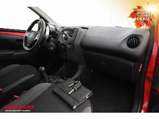 Toyota Aygo 1.0 VVT-i x-fun Airco Cruise 30.847 km! picture 13