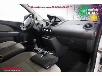 Renault Twingo 1.5 dCi Authentique Radio/CD AHK picture 5
