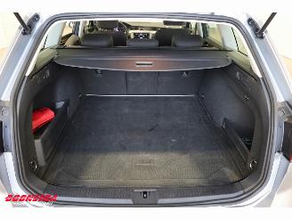 Volkswagen Passat Variant 2.0 TDI DSG Business Navi Clima Cruise Camera SHZ AHK 40.799 km! picture 31