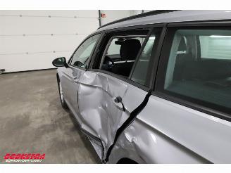 Volkswagen Passat Variant 2.0 TDI DSG Business Navi Clima Cruise Camera SHZ AHK 40.799 km! picture 9