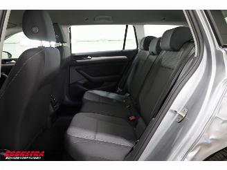 Volkswagen Passat Variant 2.0 TDI DSG Business Navi Clima Cruise Camera SHZ AHK 40.799 km! picture 17