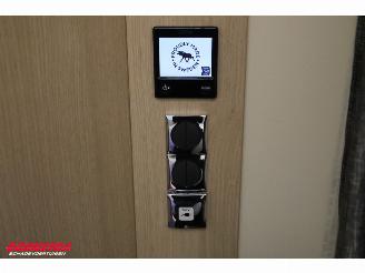 Autostar  L730 LC Prestige 2.2 MJ 180 PK Aut. Solar Queensbed Hefbed Cruise 360° picture 35