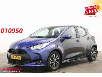uszkodzony samochody osobowe Toyota Yaris 1.5 Hybrid First Edition LED ACC Navi Clima Camera 2020/9