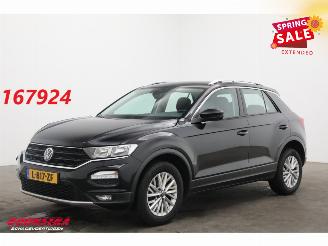 krockskadad bil auto Volkswagen T-Roc 1.0 TSI Style Business ACC Apple/Android Navi PDC 2021/8