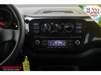Volkswagen Up! 1.0 move up! 5-DRS BlueMotion Airco 157.093 km! picture 8