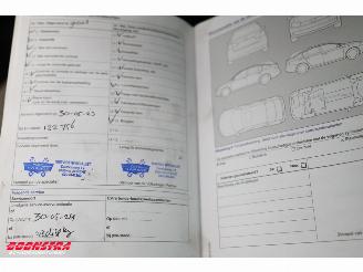 Volkswagen Up! 1.0 move up! BlueMotion 5-DRS Airco picture 16