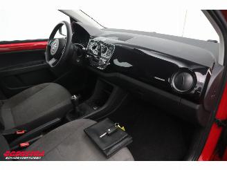 Volkswagen Up! 1.0 move up! BlueMotion 5-drs Airco picture 6