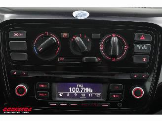 Volkswagen Up! 1.0 move up! BlueMotion 5-drs Airco picture 14