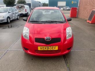 Vrakbiler auto Toyota Yaris Yaris II (P9), Hatchback, 2005 / 2014 1.0 12V VVT-i 2008/3