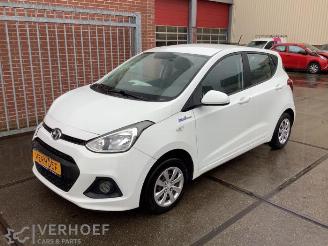 skadebil auto Hyundai I-10 i10 (B5), Hatchback, 2013 / 2019 1.0 12V 2014/2
