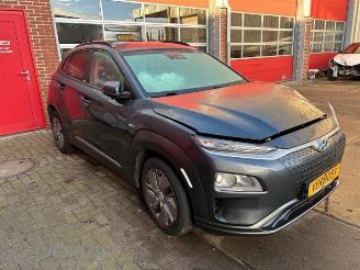 Dezmembrări autoturisme Hyundai Kona Kona (OS), SUV, 2017 / 2023 39 kWh 2020/10
