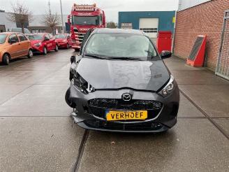 Vrakbiler auto Mazda 2 2 Hybrid, Hatchback, 2022 1.5 12V 2024/11