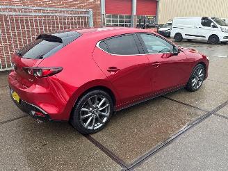 Mazda 3  picture 3
