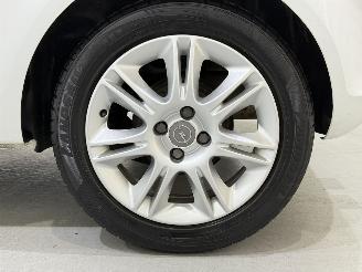 Opel Corsa 1.2 Bi-fuel Color Edition picture 14