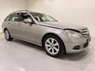Vaurioauto  passenger cars Mercedes C-klasse Estate 200 Kompressor Clima 2008/10