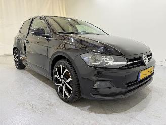 damaged passenger cars Volkswagen Polo HB VI 1.0 TSI Highline Pano 2019/8