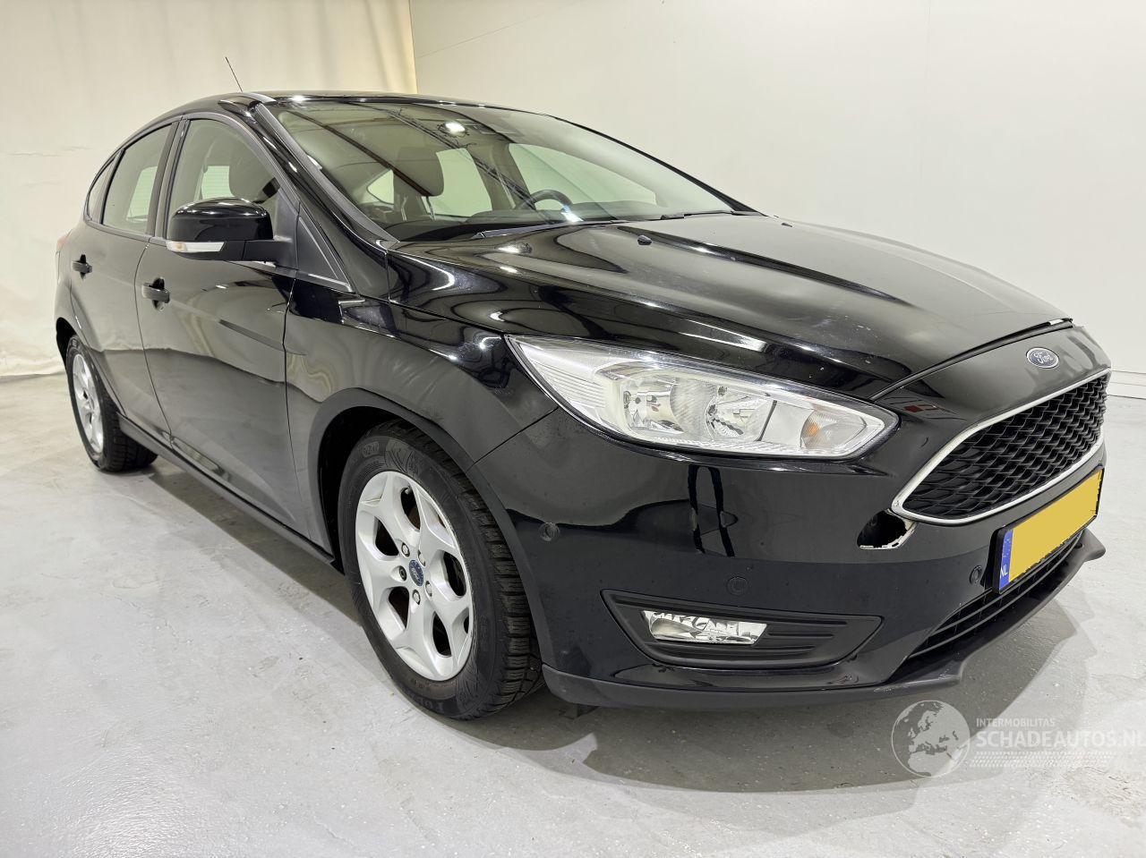 Ford Focus HB 1.0 EcoBoost Titanium Edition