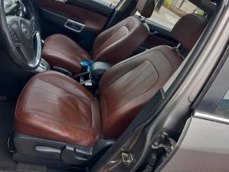 Opel Antara Antara (LA6), SUV, 2006 / 2017 3.2 V6 24V 4x4 picture 14