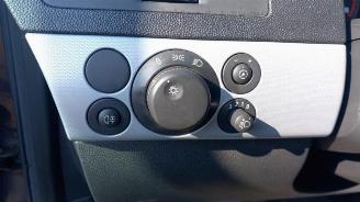 Opel Astra Astra H SW (L35), Combi, 2004 / 2010 1.6 16V Twinport picture 25