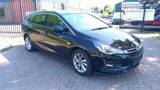 Sloopauto Opel Astra Astra K Sports Tourer, Combi, 2015 / 2022 1.6 CDTI 110 16V 2016/12