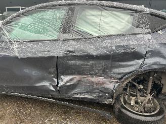 Tesla Model Y RWD  58 KWh Automaat picture 8