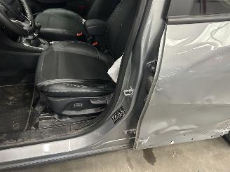 Ford Puma 1.0 EcoBoost Hybrid Titanium X picture 10