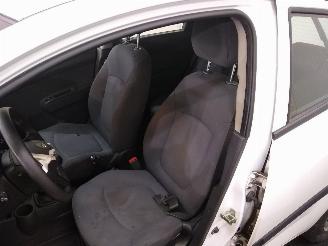 Chevrolet Spark  picture 6