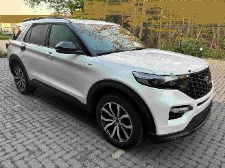 Démontage voiture Ford Explorer ST Line 3.0 V6 PHEV 2023/4