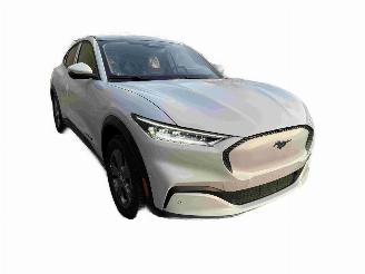 Purkuautot passenger cars Ford Mustang Mach-e Premium AWD 2022/10