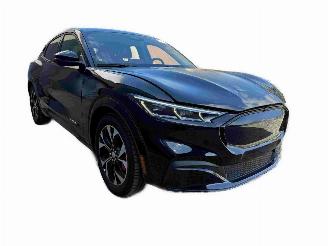 Purkuautot passenger cars Ford Mustang Mach-e Premium AWD 2022/10