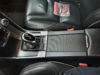 Volvo Xc-60 2.0 D4 FWD R-Design Momentum picture 38