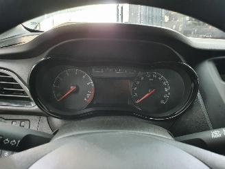 Opel Karl 1.0 EcoFlex 120 Jaar Edition picture 20