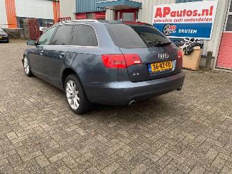 Audi A6 4.2 V8 QUATTRO 334pk picture 3