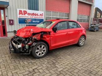 Dezmembrări autoturisme Audi A1 A1 Sportback (8XA/8XF), Hatchback 5-drs, 2011 / 2018 1.2 TFSI 2014/4