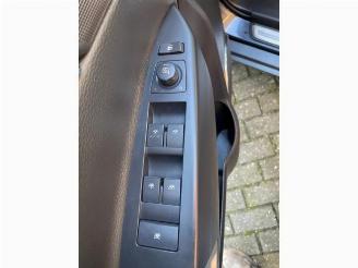 Opel Antara Antara (LA6), SUV, 2006 / 2017 3.2 V6 24V 4x4 picture 6