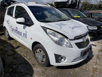 Purkuautot passenger cars Chevrolet Spark Spark (M300), Hatchback, 2010 1.0 16V Bifuel 2010