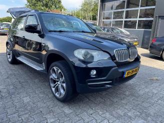Vrakbiler auto BMW X5 X5 (E70), SUV, 2006 / 2013 4.8i V8 32V 2008/1