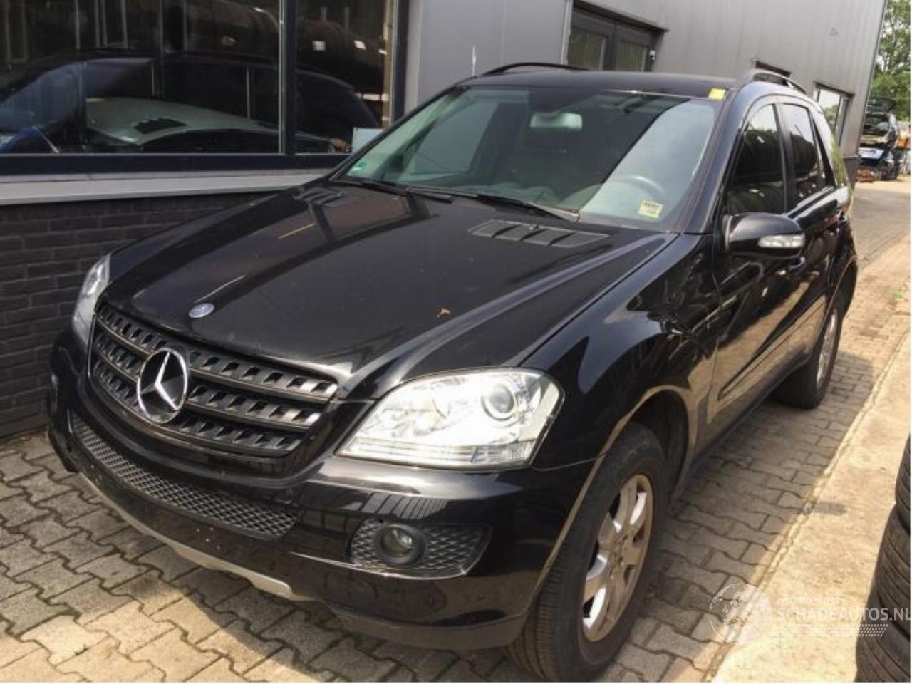 Mercedes ML ML II (164/4JG), SUV, 2005 / 2011 3.0 ML-280 CDI 4-Matic V6 24V