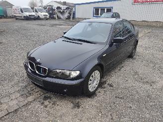 Uttjänta bilar auto BMW 3-serie E46 318I Orientblau 317 Onderdelen N42B20A Motor 2002/5
