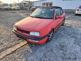Dezmembrări autoturisme Volkswagen Golf 3 Cabrio 1.8 Rood LP3G Onderdelen ABS Motor 1994/5