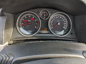 Opel Astra Twin Top Cabrio 1.6 picture 14