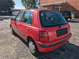 Nissan Micra 1.0 Automatik picture 7