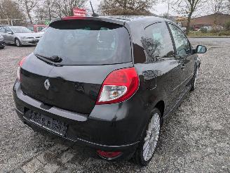 Renault Clio 1.6 picture 5