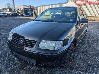 disassembly passenger cars Volkswagen Polo 1.4 2001/6