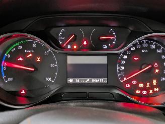 Opel Grandland Hybrid 1.6 picture 15