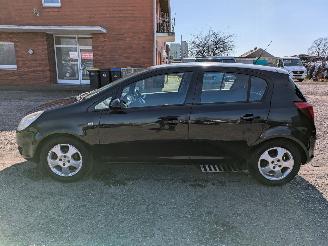 Opel Corsa 1.2 picture 8