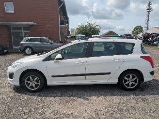 Peugeot 308 1.6 picture 8